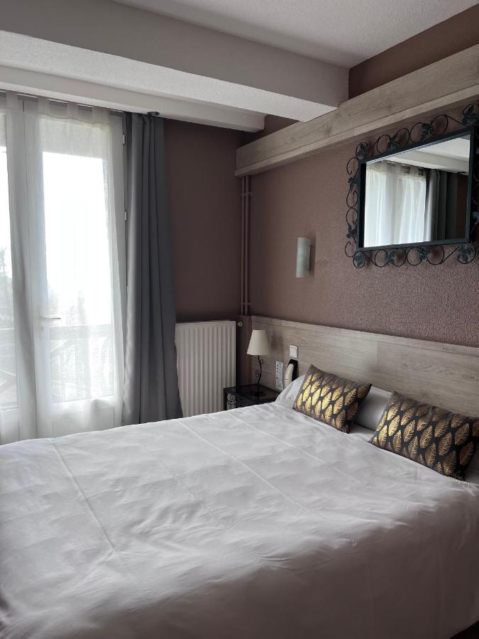 Hostellerie Saint Clement Vic-sur-Cère Exteriér fotografie