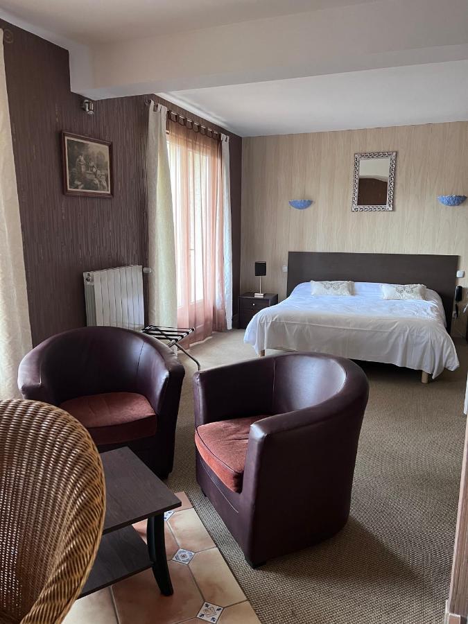 Hostellerie Saint Clement Vic-sur-Cère Exteriér fotografie