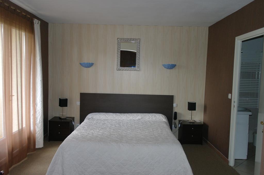 Hostellerie Saint Clement Vic-sur-Cère Exteriér fotografie