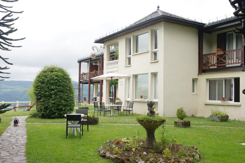 Hostellerie Saint Clement Vic-sur-Cère Exteriér fotografie
